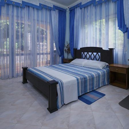 SeyBreeze Villa Anse Royale Dış mekan fotoğraf