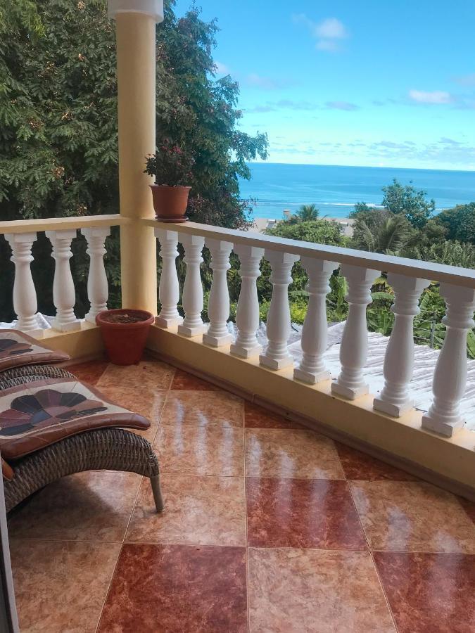 SeyBreeze Villa Anse Royale Dış mekan fotoğraf