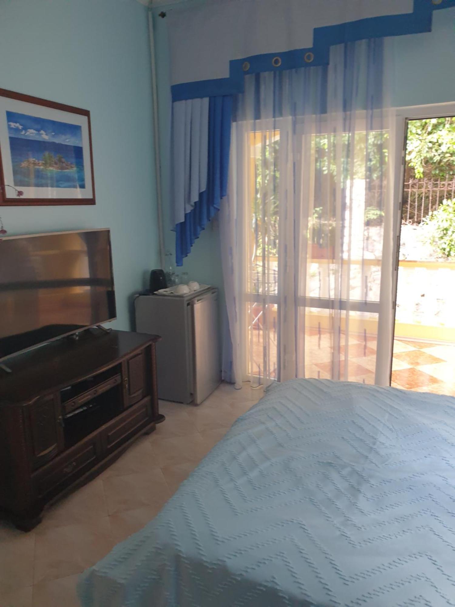 SeyBreeze Villa Anse Royale Dış mekan fotoğraf